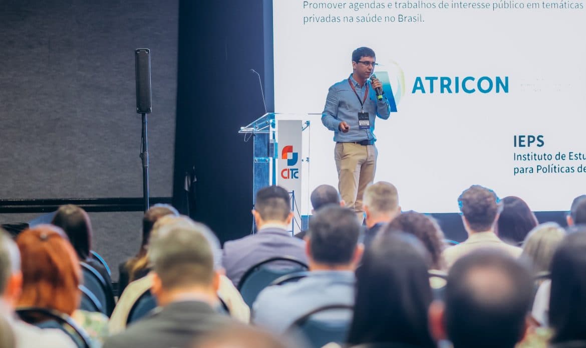 IV CITC: Oficina tratou dos desafios da contratação e avaliação da qualidade dos serviços de saúde